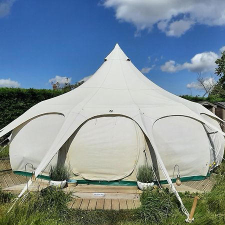 Wild Retreat Hotell Cawston Exteriör bild